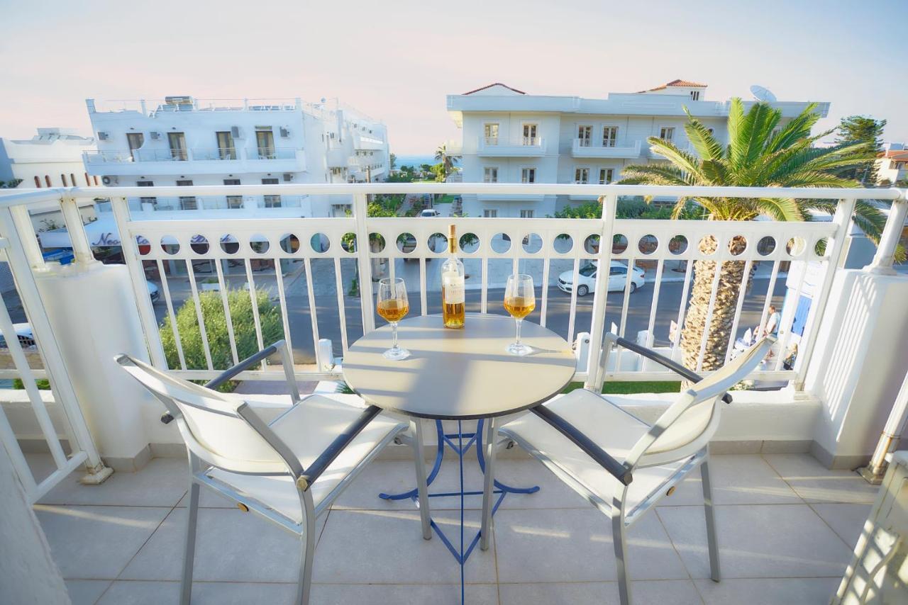 Sergiani Garden Hotel Apartments Stalida Exteriér fotografie